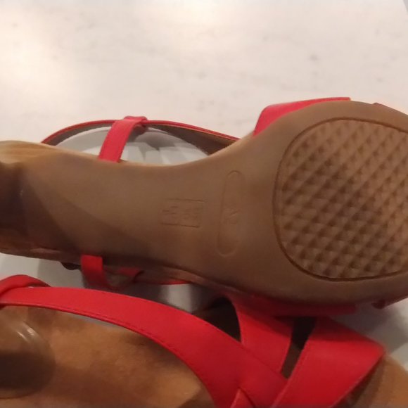 A2 by Aerosoles Sandals/Pumps - Picture 3 of 3